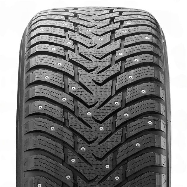 Ikon Tyres Character Ice 8 SUV 215/65R16 102T